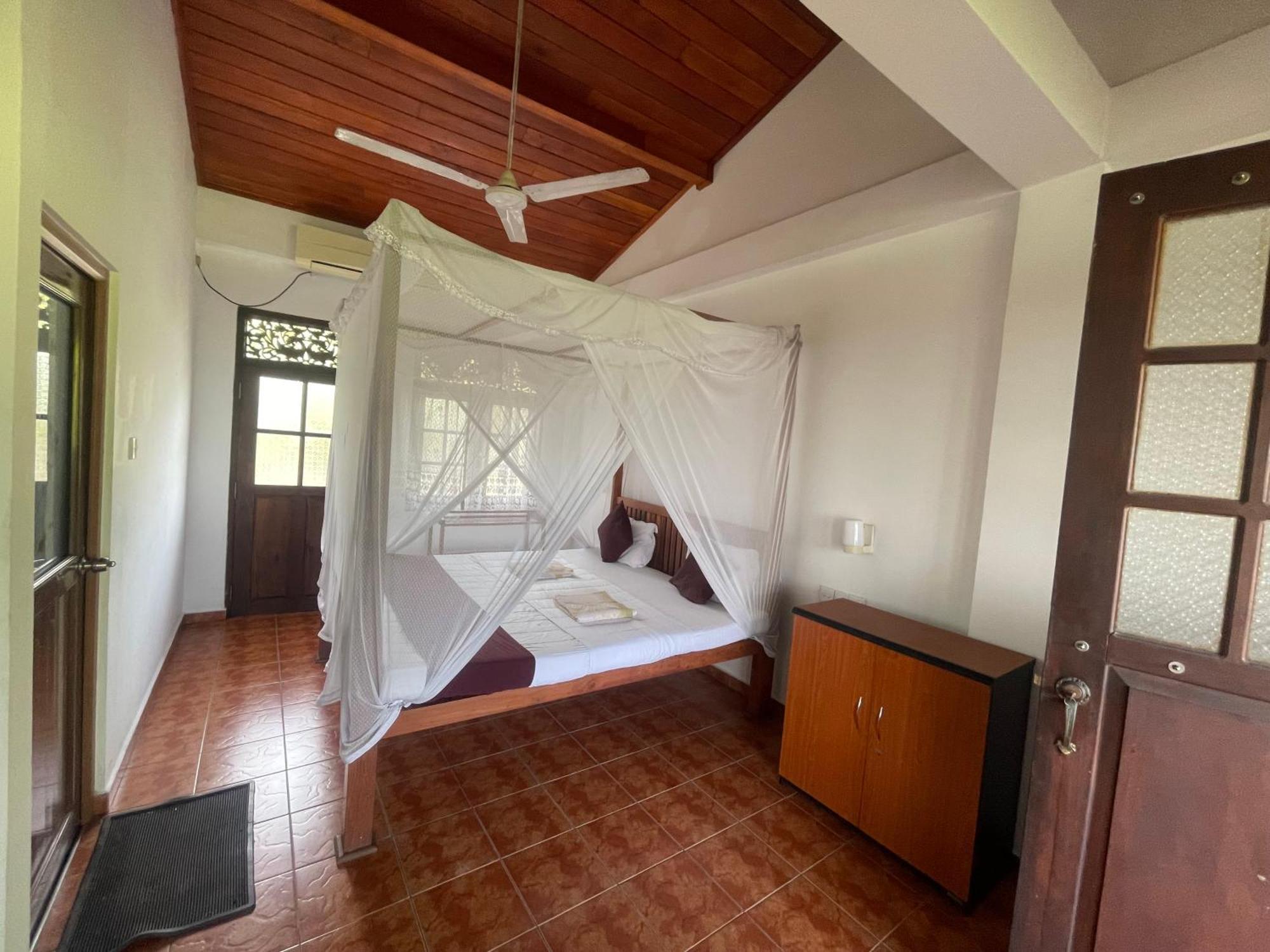 Serendipity Beach Unawatuna Eksteriør billede