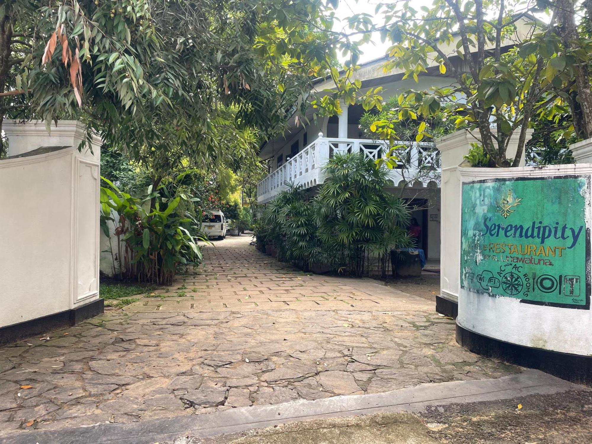 Serendipity Beach Unawatuna Eksteriør billede
