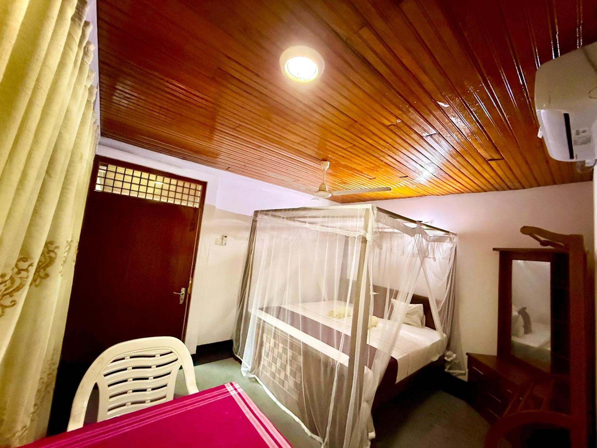 Serendipity Beach Unawatuna Eksteriør billede